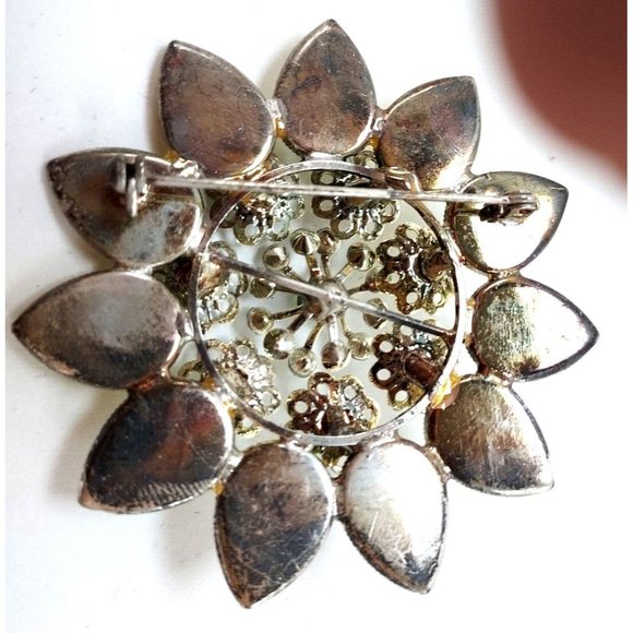 Brooch Flower Yellow Enamel Petals Silver tone Metal Centers with Crystals - Picture 2 of 2